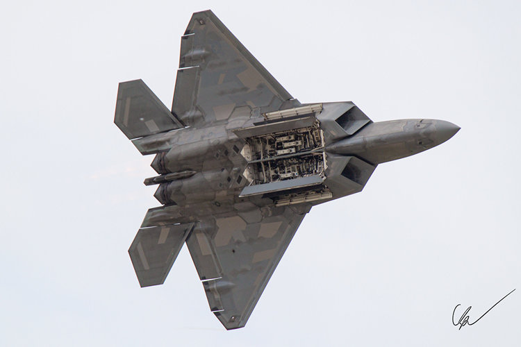F-22 Raptor's bomb bay