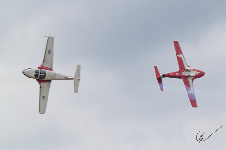 Canadian Snowbirds Near Miss